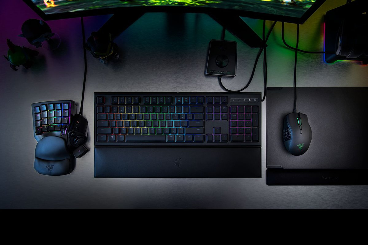 Repose poignet d'origine du RAZER ORNATA CHROMA