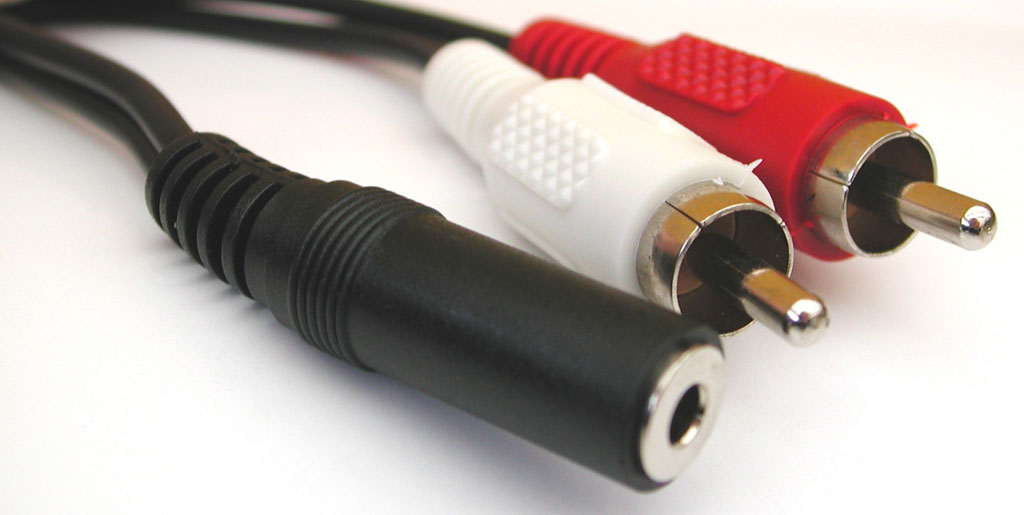 Cable audio 2 x CINCH (RCA) male vers 1 x JACK 3.5 femelle SHS Computer